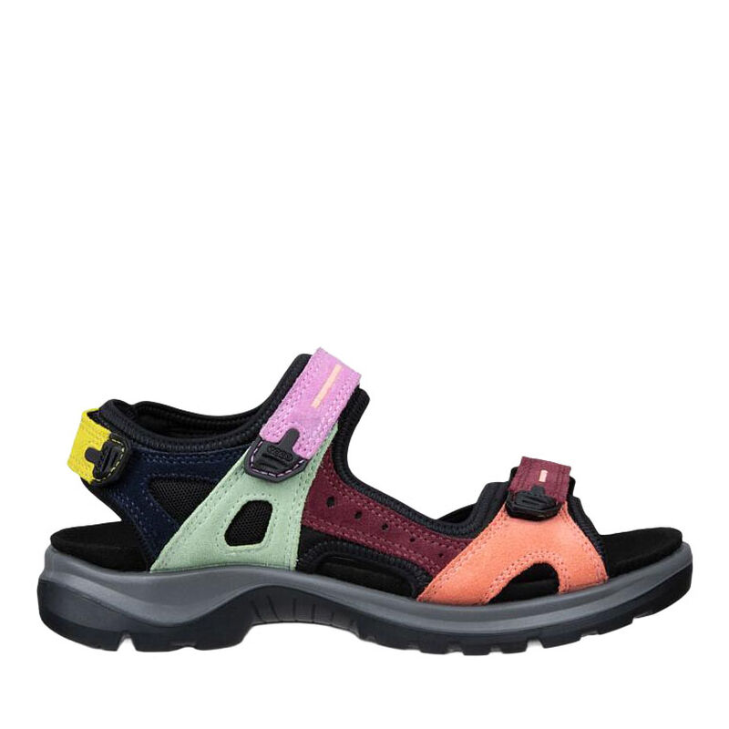 ECCO Offroad Dark Ruby image number 0